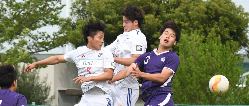 流通経大サッカー部が新ユニ披露 DF根本健太「ロゴも変わって