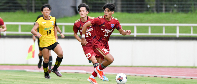 城西大学　サッカーピステ上下 城西大学サッカーピステ上下